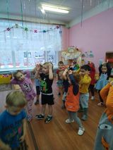Утро начинается с зарядки